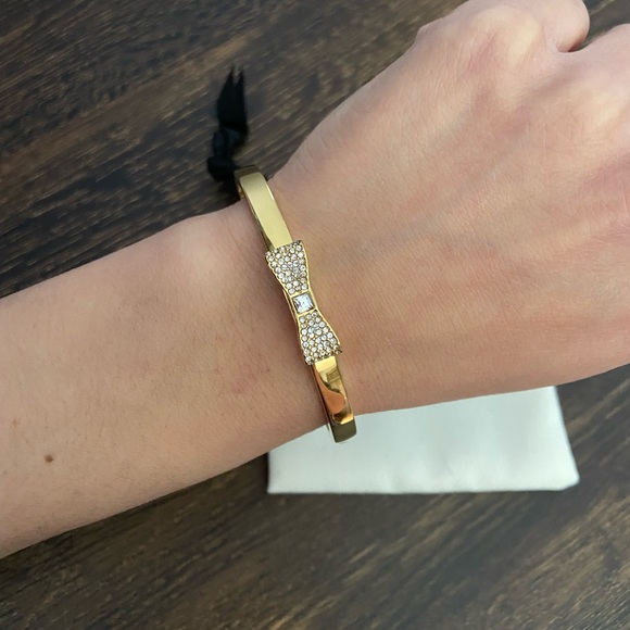 Kate Spade bangle bracelet - Picture 2 of 10